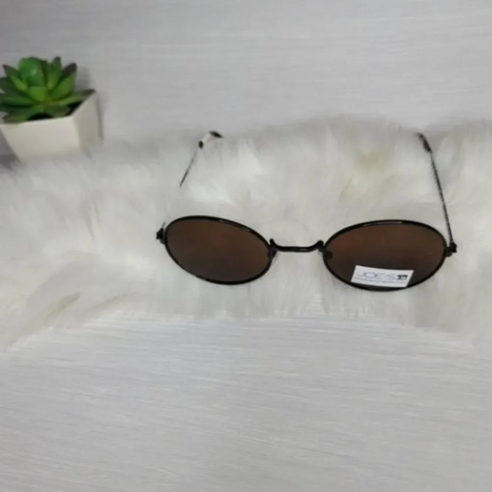 Joe's Jeans black sunglasses - Picture 2 of 6